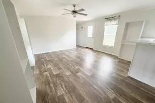 3035 Crystal Hills Dr, Lakeland, FL 33801 - Photo 11
