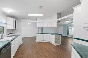 338 1st Ave N, Lake Wales, FL 33859 - Photo 23