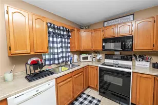 517 Tanglewood Dr, Auburndale, FL 33823 - Photo 9