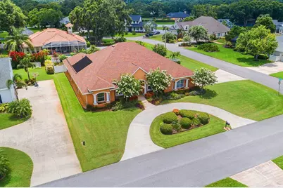 328 Hamilton Shores Drive NE, Winter Haven, FL 33881 - Photo 1