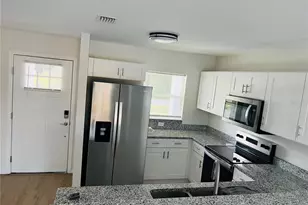 6801 Dickinson Dr, Sebring, FL 33872 - Photo 9