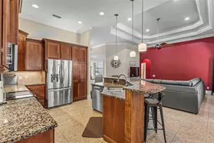 2873 Kinsley Dr, Lakeland, FL 33812 - Photo 7