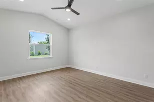 5367 Clubhouse Hills Ln, Lakeland, FL 33812 - Photo 19