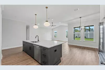 5367 Clubhouse Hills Lane, Lakeland, FL 33812 - Photo 11