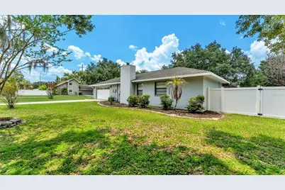 2208 Groveglen Circle, Lakeland, FL 33812 - Photo 3