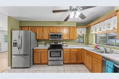 2208 Groveglen Circle, Lakeland, FL 33812 - Photo 13
