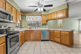 2208 Groveglen Cir, Lakeland, FL 33812 - Photo 15