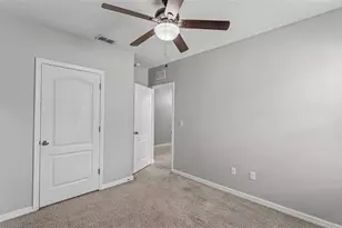 524 Burnham Cir, Auburndale, FL 33823 - Photo 17