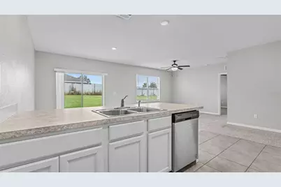 524 Burnham Circle, Auburndale, FL 33823 - Photo 9