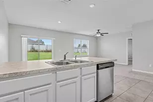 524 Burnham Cir, Auburndale, FL 33823 - Photo 9