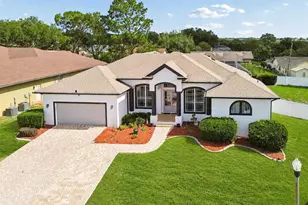 2325 Chesterfield Cir, Lakeland, FL 33813 - Photo 1