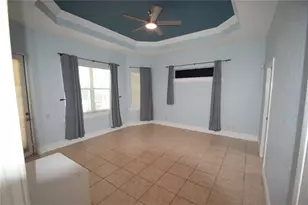 2325 Chesterfield Cir, Lakeland, FL 33813 - Photo 9