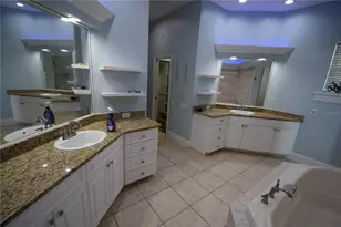 2325 Chesterfield Cir, Lakeland, FL 33813 - Photo 13