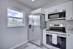 2764 W Somerset Rd, Avon Park, FL 33825 - Photo 9