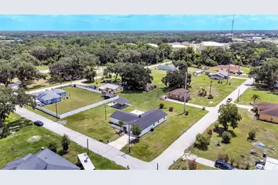 2055 Avenue C, Mulberry, FL 33860 - Photo 7