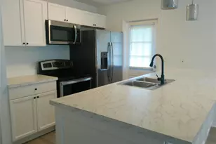 206 Mary Catherine Ct, Lakeland, FL 33809 - Photo 3