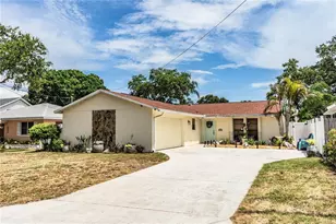 14803 Sunset Dr, Largo, FL 33774 - Photo 5
