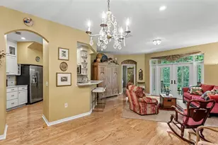 564 Grasslands Village Cir, Lakeland, FL 33803 - Photo 5