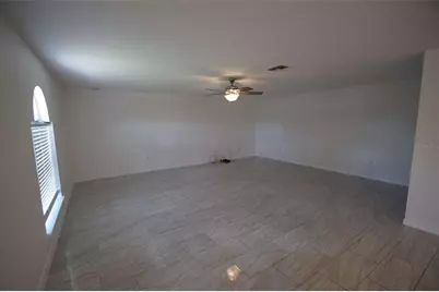 5123 Spanish Oaks Drive, Lakeland, FL 33805 - Photo 9