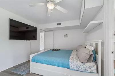 2117 Lakewood Club Drive S #7-N, Saint Petersburg, FL 33712 - Photo 47