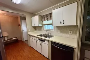 6053 Southern Oaks Dr SE, Winter Haven, FL 33884 - Photo 9