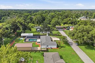 2103 Ramblewood Ln, Brandon, FL 33510 - Photo 57