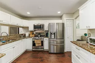 6507 Fox Tree Ln, Lakeland, FL 33813 - Photo 3