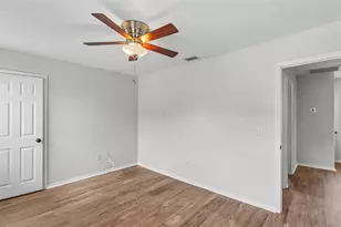 1905 Suzanne Ln, Lakeland, FL 33813 - Photo 33
