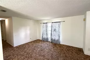 2016 Woodbridge Ln, Lakeland, FL 33813 - Photo 5