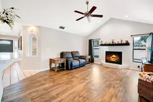 8327 Maid Marions Trail, Lakeland, FL 33809 - Photo 5