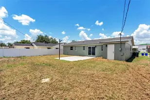 1726 Cordova Cir W, Lakeland, FL 33801 - Photo 25