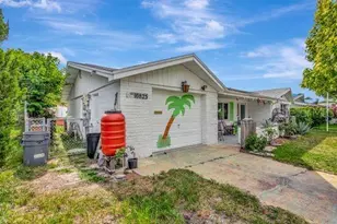 10825 Bridleton Rd, Port Richey, FL 34668 - Photo 5