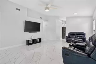 217 E Edward St, Lakeland, FL 33805 - Photo 11