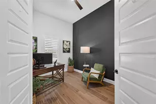 5391 Clubhouse Hills Ln, Lakeland, FL 33812 - Photo 9