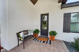 5391 Clubhouse Hills Ln, Lakeland, FL 33812 - Photo 7
