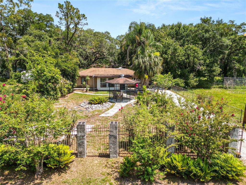 4125 Swindell Rd - 4125 Swindell Rd, Lakeland, FL 33810 Luxury Property | Jose Angel Pina