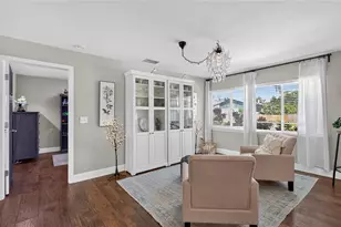 706 S Oakwood Ave, Brandon, FL 33511 - Photo 9