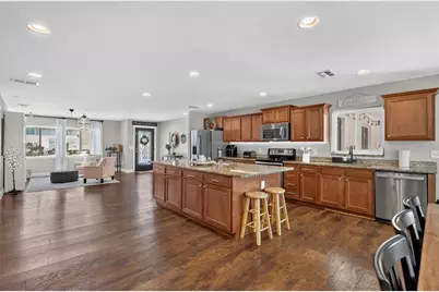 706 S Oakwood Avenue, Brandon, FL 33511 - Photo 13