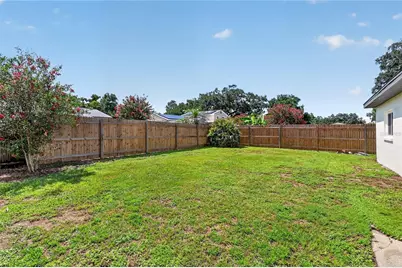 706 S Oakwood Avenue, Brandon, FL 33511 - Photo 47