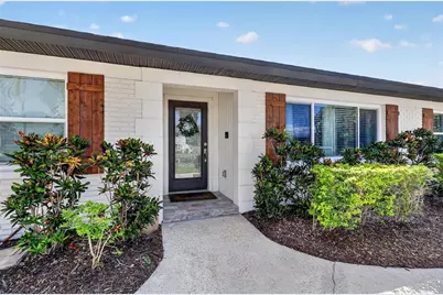 706 S Oakwood Avenue, Brandon, FL 33511 - Photo 5