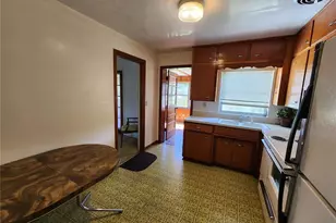 725 Louise Dr, Lakeland, FL 33803 - Photo 7