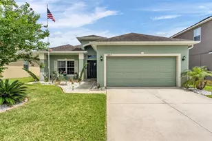 1053 Krenson Woods Rd, Lakeland, FL 33813 - Photo 1