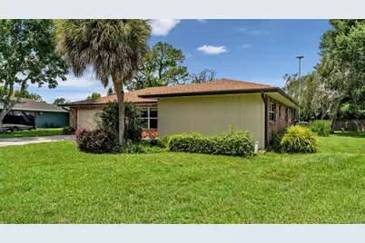 1640 Bayou Circle, Lakeland, FL 33803 - Photo 3