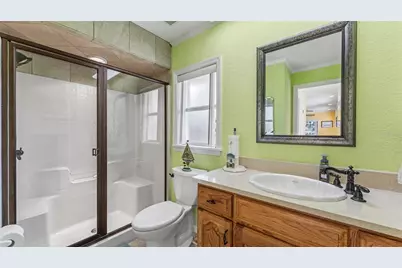 913 E Lake Parker Drive, Lakeland, FL 33801 - Photo 21