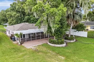 913 E Lake Parker Dr, Lakeland, FL 33801 - Photo 3