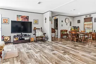1833 E Sunnyside Dr, Lorida, FL 33857 - Photo 5