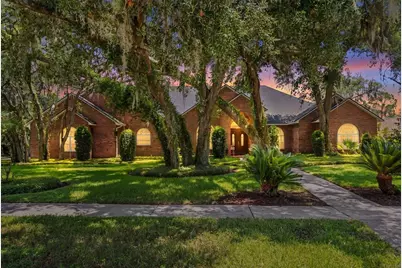 5804 Thoreau Place, Lithia, FL 33547 - Photo 1