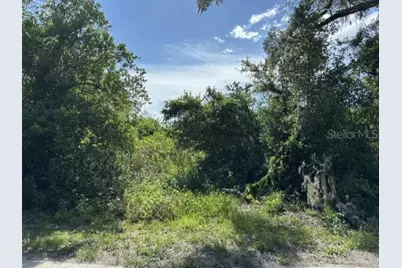 7157 Glory Road, Zephyrhills, FL 33540 - Photo 7