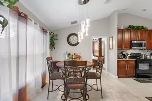 1816 Manitoba Ct, Kissimmee, FL 34759 - Photo 9