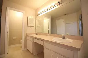 3002 Chasewood Dr, Lakeland, FL 33810 - Photo 13